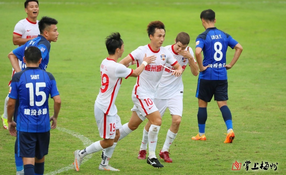 詹姆斯新星赛况扑朔迷离表现惊艳,尤文图斯未来可期! 詹姆斯新星赛况扑朔迷离表现惊艳,尤文图斯未来可期!